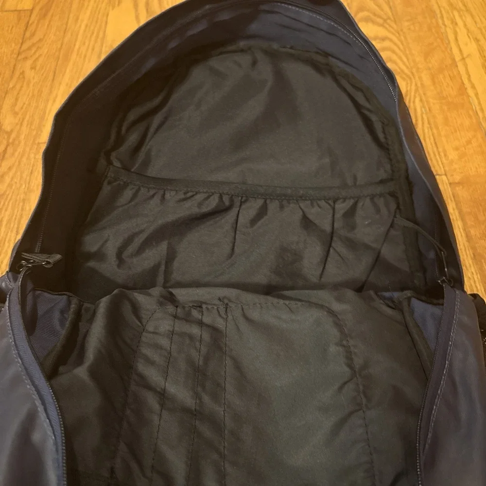 Nike Max Air Vapor Backpack High Vis Water Repellant Blue And Black Book Bag